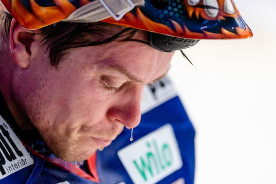 Växjös målvakt Viktor Fasth deppar