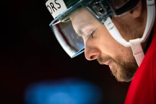 Frölundas Mats Rosseli Olsen före ishockeymatchen i SHL