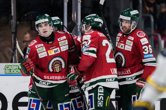 Frölundas Simon Hjalmarsson jublar