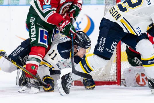 s Simon Önerud