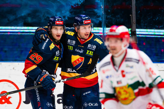 Djurgårdens Sebastian Strandberg jublar