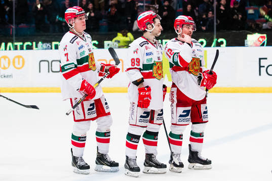 Moras Erlend Lesund , Ryan Johnston och Kevin Gagné deppar