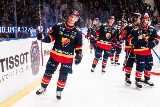 Djurgårdens Sebastian Strandberg jublar