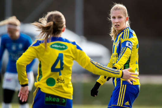 Eskilsminnes Julia Nyberg Spets