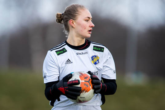 Eskilsminnes målvakt Ebba Elweroth