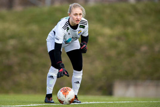 Eskilsminnes målvakt Ebba Elweroth