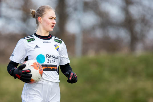 Eskilsminnes målvakt Ebba Elweroth