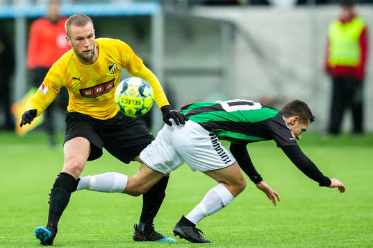 Häckens Alexander Faltsetas  och GAIS Predrag Randelovic