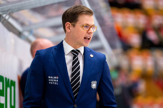 Malmö Redhawks assisterande tränare  Martin Filander