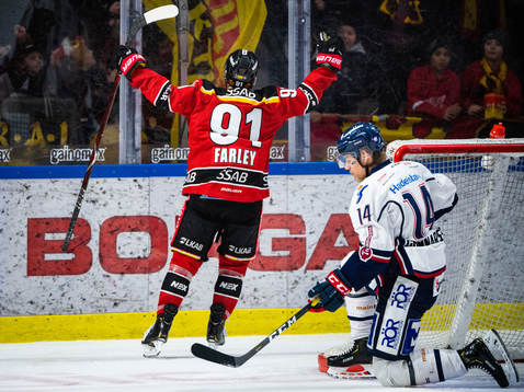 Luleås Austin Farley jublar och Linköpings Kristoffer