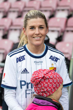 Djurgårdens Olivia Schough jublar