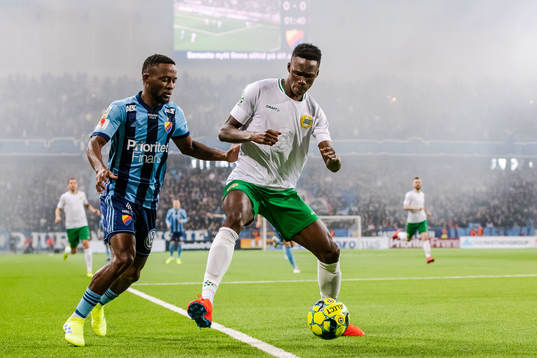Djurgårdens Buya Turay och Hammarbys Kossounou Odilon