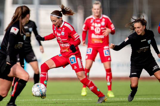 0  Linköpings Kosovare Asllani
