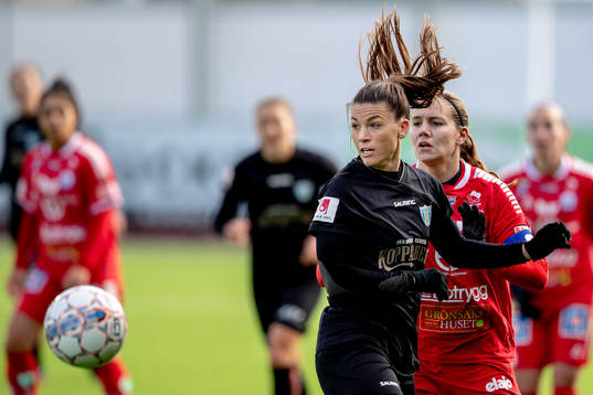 0 Göteborgs Pauline Hammarlund mot Linköpings Emma
