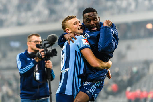 Djurgårdens Jesper Karlström och Mohamed Buya Turay