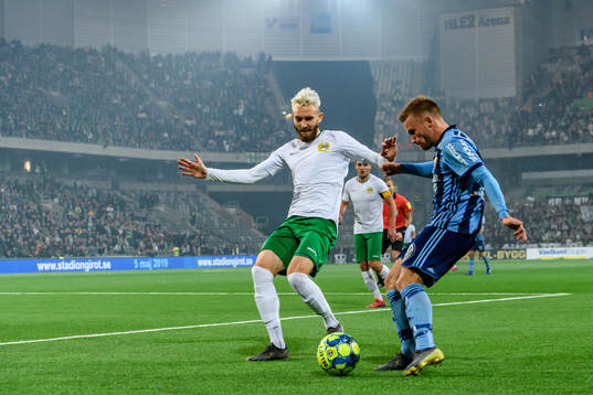 Hammarbys Simon Sandberg och Djurgårdens Nicklas Bärkroth