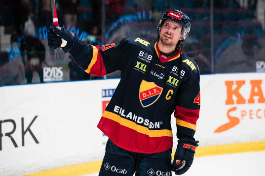 Djurgårdens Jacob Josefson jublar