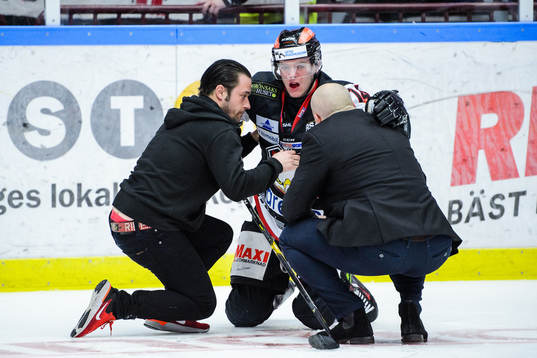 Malmö Redhawks Carl-Johan Lerby får vård