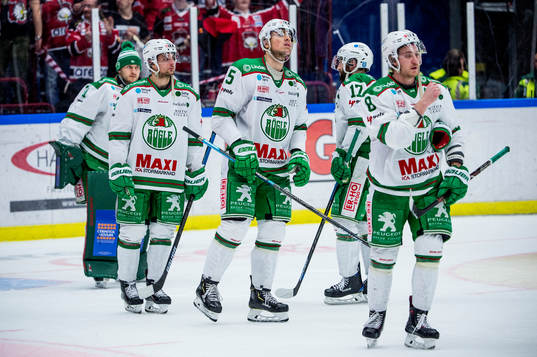 Rögles Daniel Zaar, Alen Bibic och Linus Sandin deppar