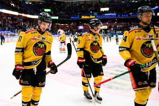 Luleås Petter Emanuelsson, Johan Forsberg och Johan Harju