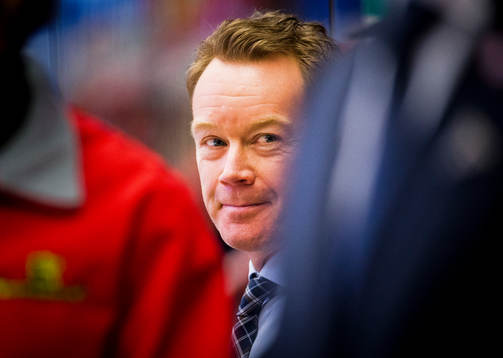 En glad Örebrotränare Niklas Eriksson
