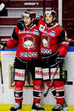 Malmö Redhawks Konstantin Komarek jublar