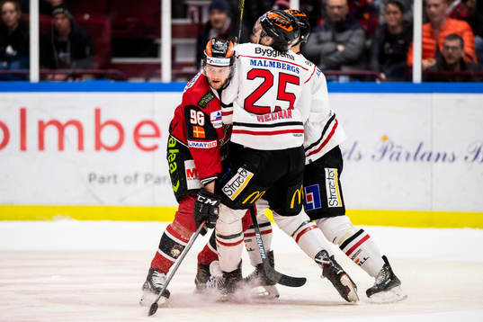 Malmö Redhawks Kim Rosdahl och Örebros Anton Hedman