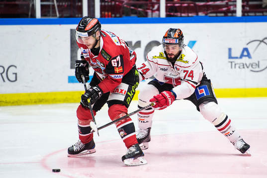 Malmö Redhawks Konstantin Komarek och Örebros Nick Ebert