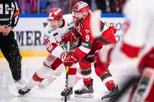 Timrås Filip Hållander och Moras Andrew Rowe