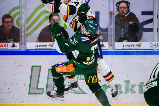 Djurgårdens Daniel Brodin och Färjestads Johan Ivarsson