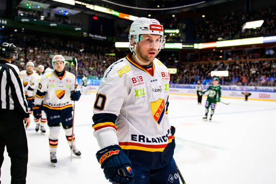 Djurgårdens Niclas Bergfors jublar