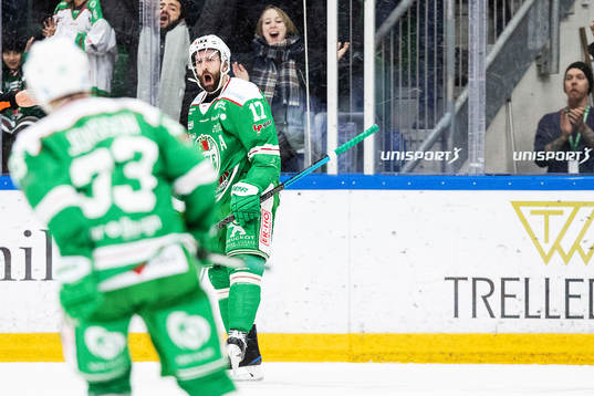 Rögles Taylor Matson jublar