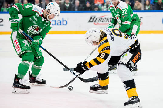 Rögles Kodie Curran och Skellefteås Tim Söderlund