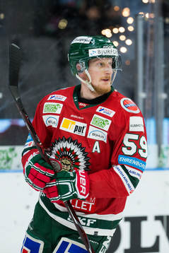 Frölundas Simon Hjalmarsson jublar