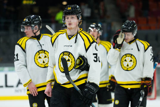Brynäs Samuel Solem deppar