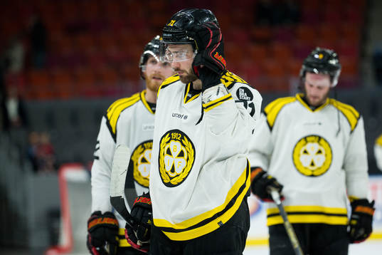 Brynäs Robert Kousal deppar