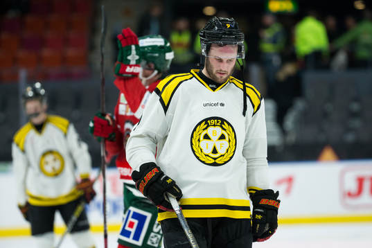Brynäs Niclas Andersén deppar