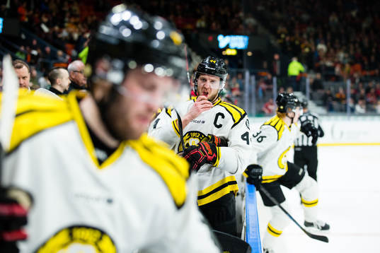 Brynäs Jacob Blomqvist deppar i slutet av ishockeymatchen