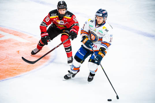 Luleås Einar Emanuelsson och Växjös Julius Junttila