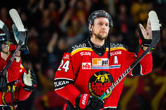 Luleås Johan Harju jublar