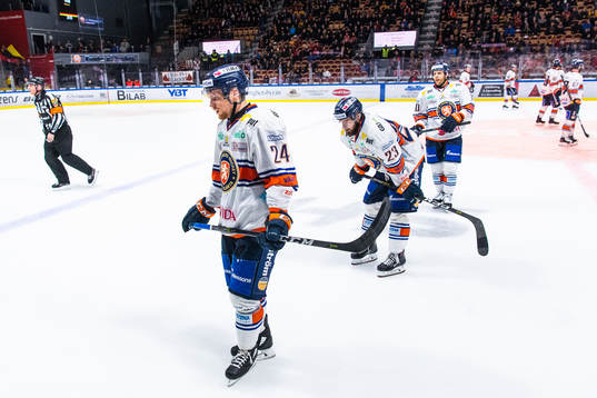 Växjös Brendan Shinnimin, Roman Horak deppar