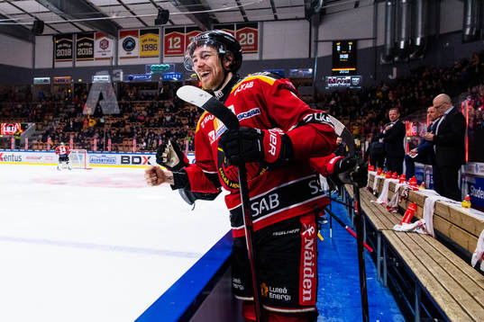 Luleås Johan Forsberg jublar