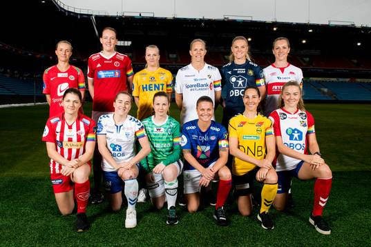 Helene Gloppen of Arna-Bjørnar (2nd row), Sigrid