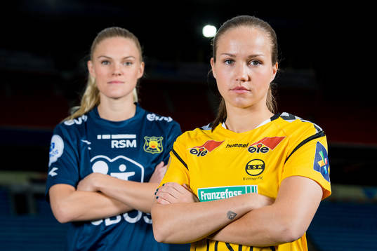 Kristine Leine of Røa and Guro Reiten of LSK Kvinner pose