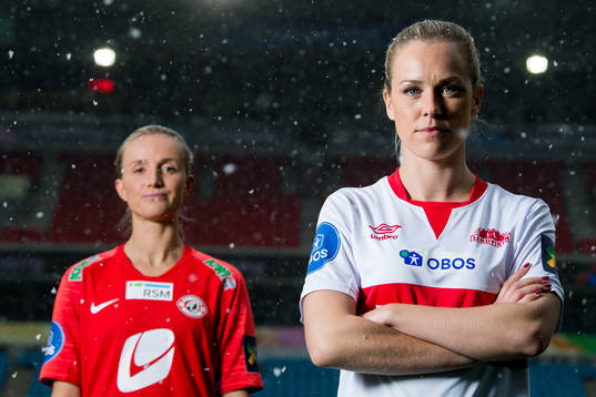 Helene Gloppen of Arna-Bjørnar and Stine Hovland of