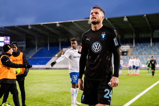 Malmö FFs Lasse Nielsen deppar