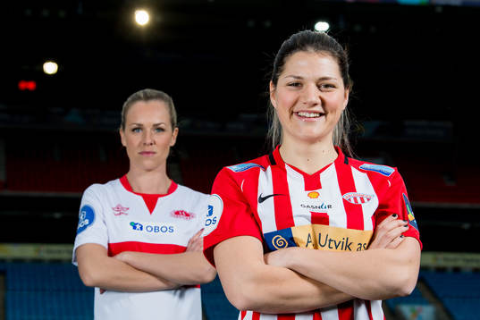 Stine Hovland of Sandviken and Dejana Stefanovic of