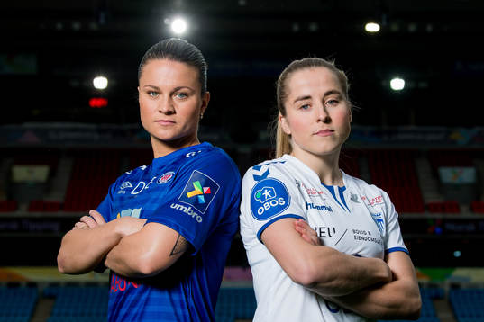 Sherida Spitse of Vålerenga and Sigrid Heien Hansen of