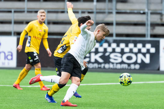 Örebros Dennis Collander
