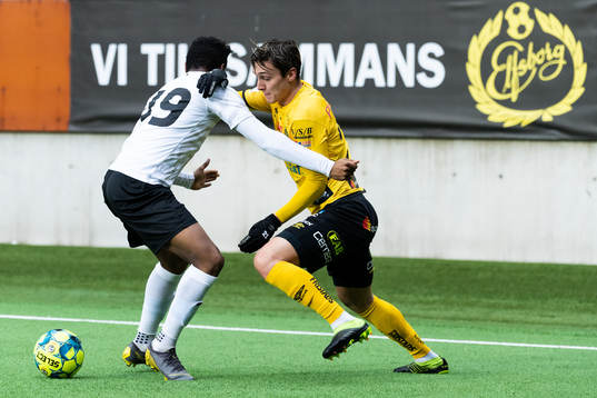 Elfsborgs Jonathan Levi och Örebros Nadir Ayeva